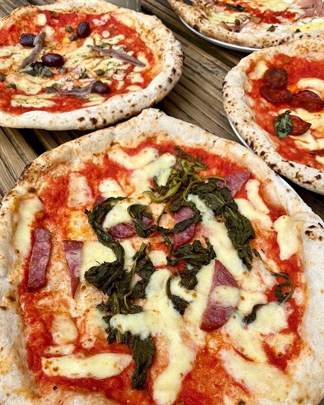 ‼️ COMPETITION TIME ‼️
We have teamed up with @francomancapizza to give 10 lucky winners 2 free pizzas each 🍕😍 To enter:
1. Like this post 
2. Follow @francomancapizza and @londonfoodbabes
3. Tag a friend you&rsquo;d like to treat to pizza in the c