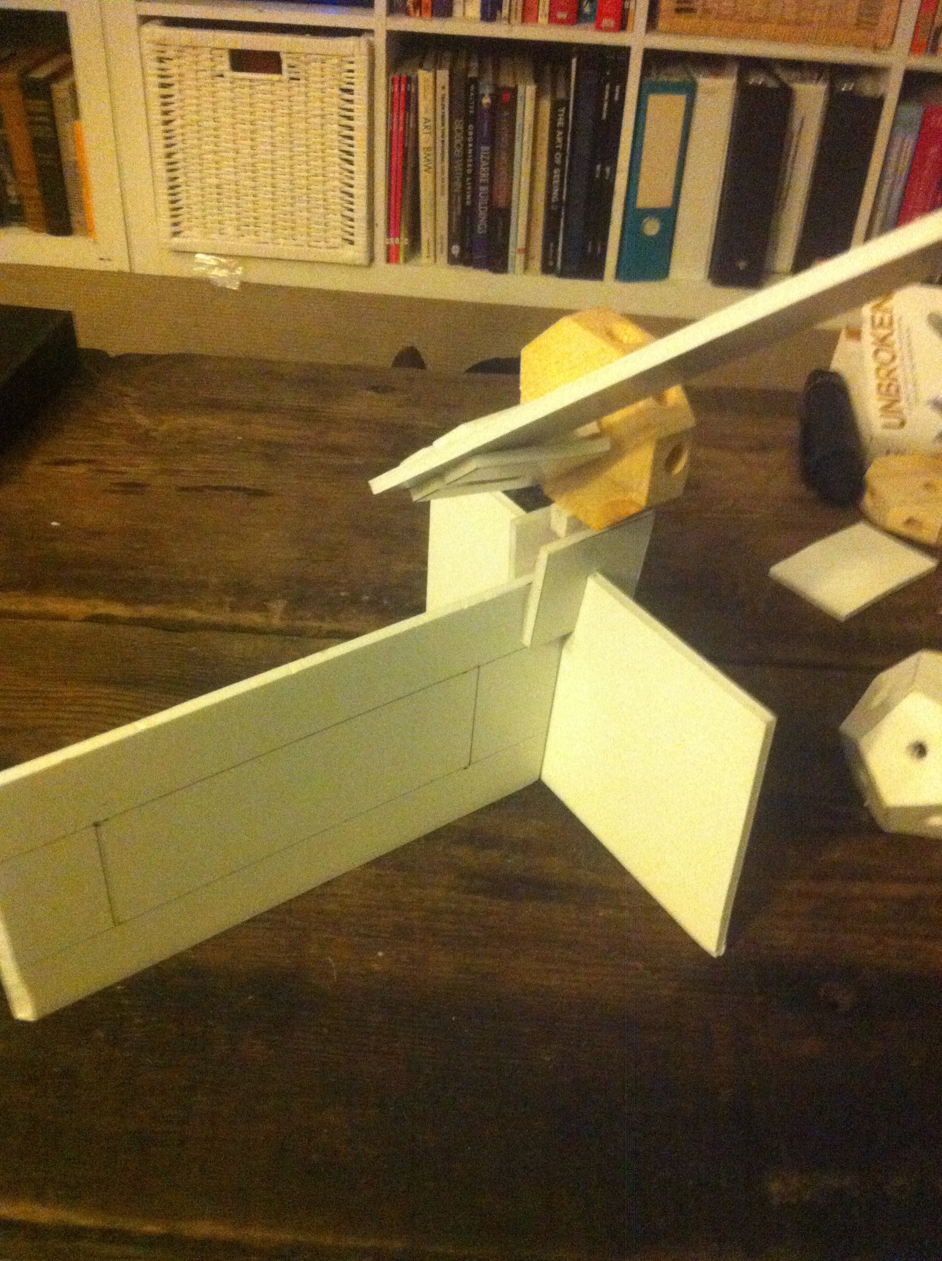 a clamping system using hexagonal mounting points. 