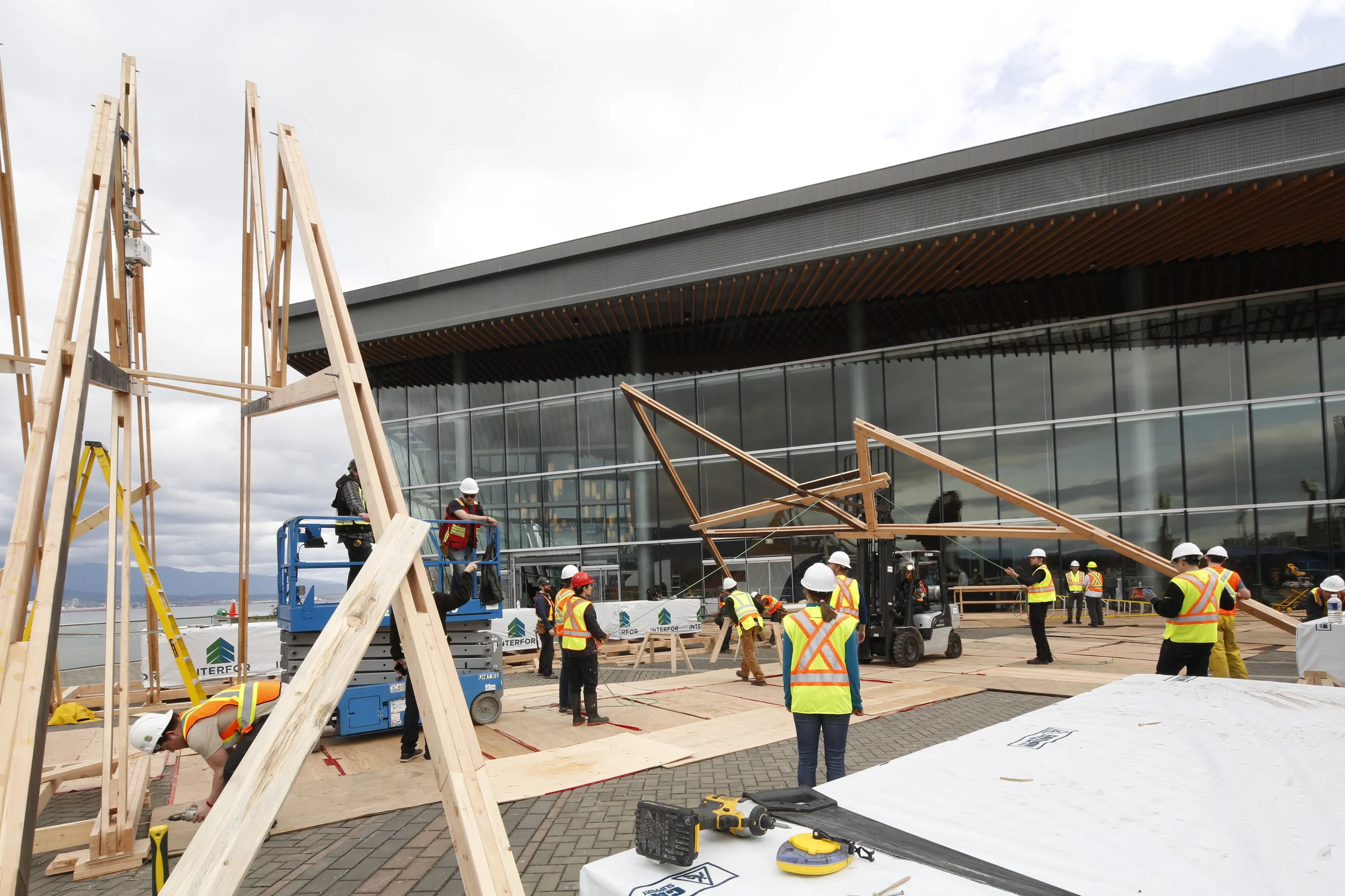 DBR_LIONSMARQUEE_EXT-INSTALL_EMAPETER (333).JPG