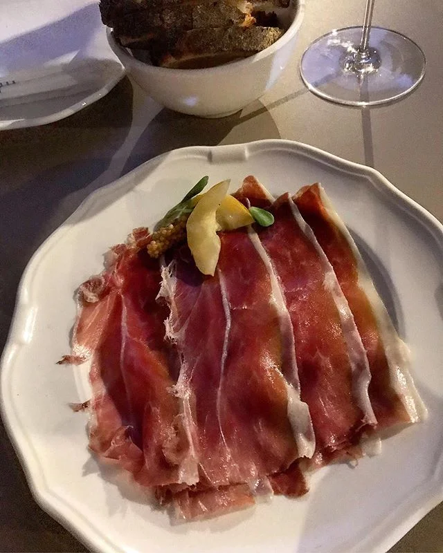 Sitting outside with a glass of Joan Rubi&oacute; X-L, a plate of ib&eacute;rico paleta, &amp; a view of the gorgeous former police headquarters building...what more could a girl ask for? ☺️🥂✨ ⠀⠀⠀⠀⠀⠀⠀⠀⠀⠀⠀⠀⠀⠀⠀⠀⠀⠀⠀⠀⠀⠀⠀⠀⠀⠀⠀⠀⠀⠀⠀⠀⠀⠀⠀⠀⠀⠀⠀⠀⠀⠀⠀⠀⠀⠀⠀⠀⠀⠀⠀⠀⠀⠀⠀⠀