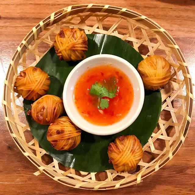 Happiness is a warm meatball ☺️🇹🇭🔥✨ &bull; (moo sarong: crispy noodle-wrapped pork meatballs with white pepper &amp; sambal chili) ⠀⠀⠀⠀⠀⠀⠀⠀⠀⠀⠀⠀⠀⠀⠀⠀⠀⠀⠀⠀⠀⠀⠀⠀⠀⠀⠀⠀⠀⠀⠀⠀⠀⠀⠀⠀⠀⠀⠀⠀⠀⠀⠀⠀⠀⠀⠀⠀⠀⠀⠀⠀⠀⠀⠀⠀⠀⠀⠀⠀⠀⠀⠀⠀⠀⠀⠀⠀⠀⠀⠀⠀⠀⠀⠀⠀⠀⠀⠀⠀⠀⠀⠀⠀⠀⠀⠀⠀⠀⠀⠀⠀⠀⠀⠀⠀⠀⠀⠀⠀⠀⠀⠀⠀⠀⠀⠀⠀⠀⠀⠀⠀⠀⠀⠀⠀
