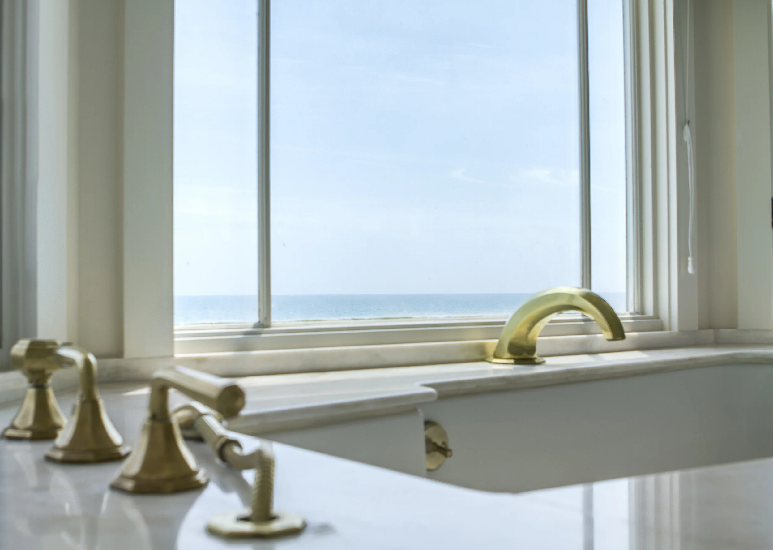 5095-5097.bathtub.jpg