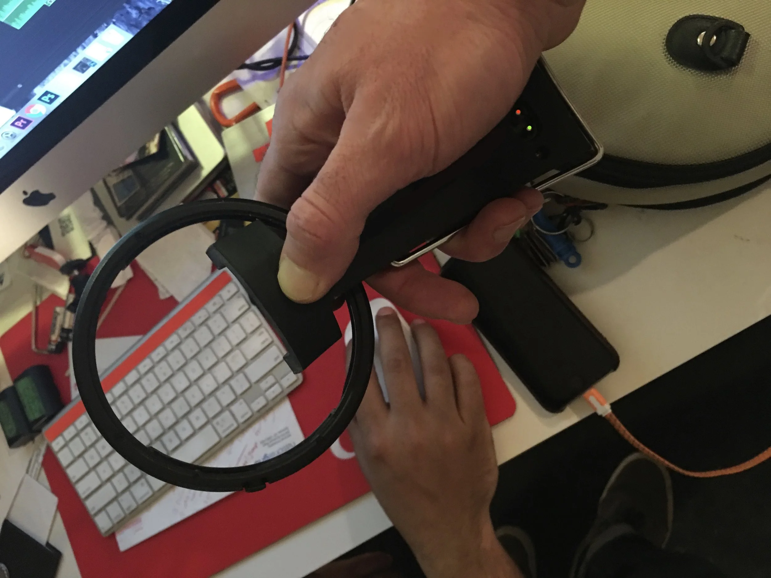 Peeva - Universal Microchip Scanner