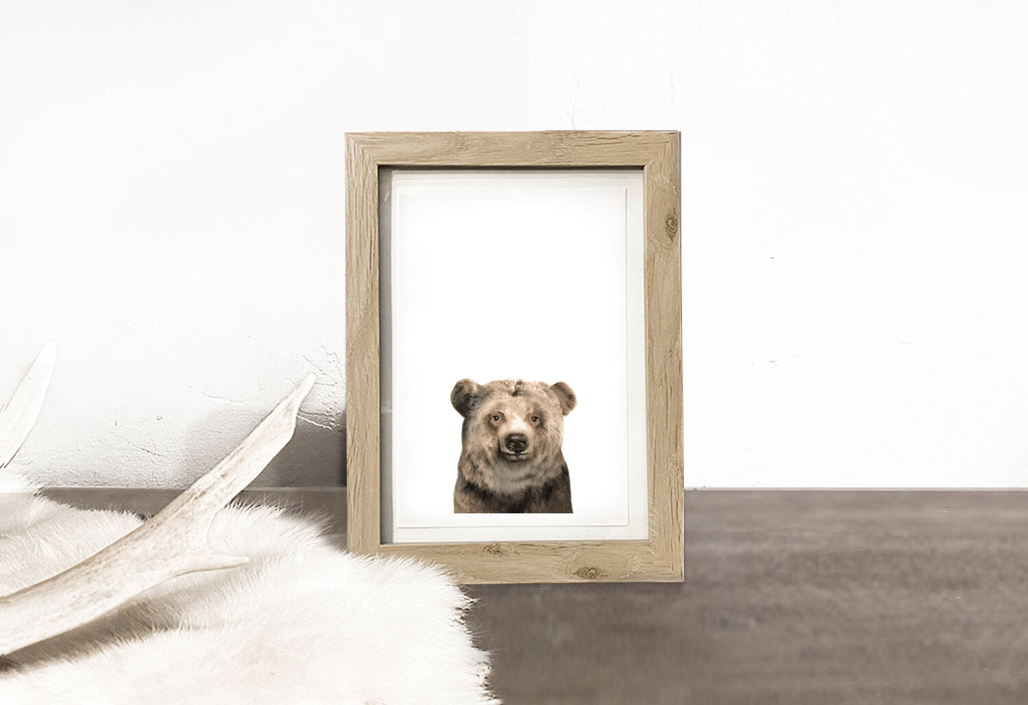FRAMED PRINT: BEAR