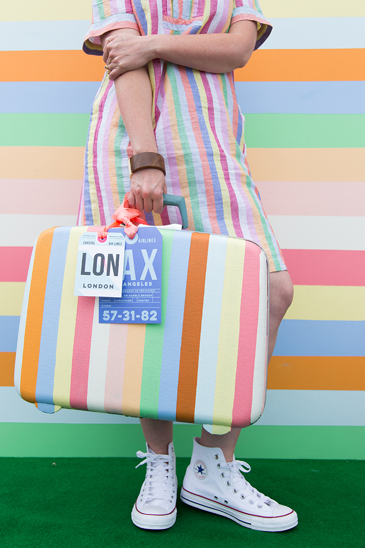 I guess I want amazing new luggage, too. (fabulous DIY via thehousethatlarsbuilt.com )