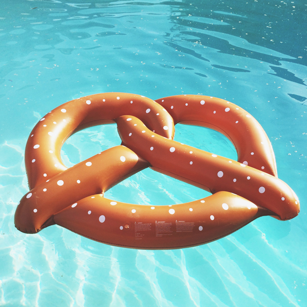This pool toy is making me thirsty! (via aliexpress.com )
