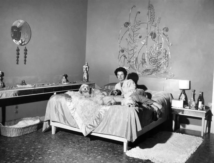 What Would Peggy Do? (Unknown photographer, Peggy Guggenheim in her bedroom, Palazzo Venier dei Leoni, Venice)