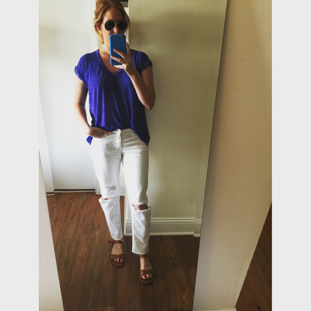 Top: Free People, The Keep Me Tee, Jeans: H&M, Sandals: Madewell, Sunglasses: Ray-Ban, Aviator Classic