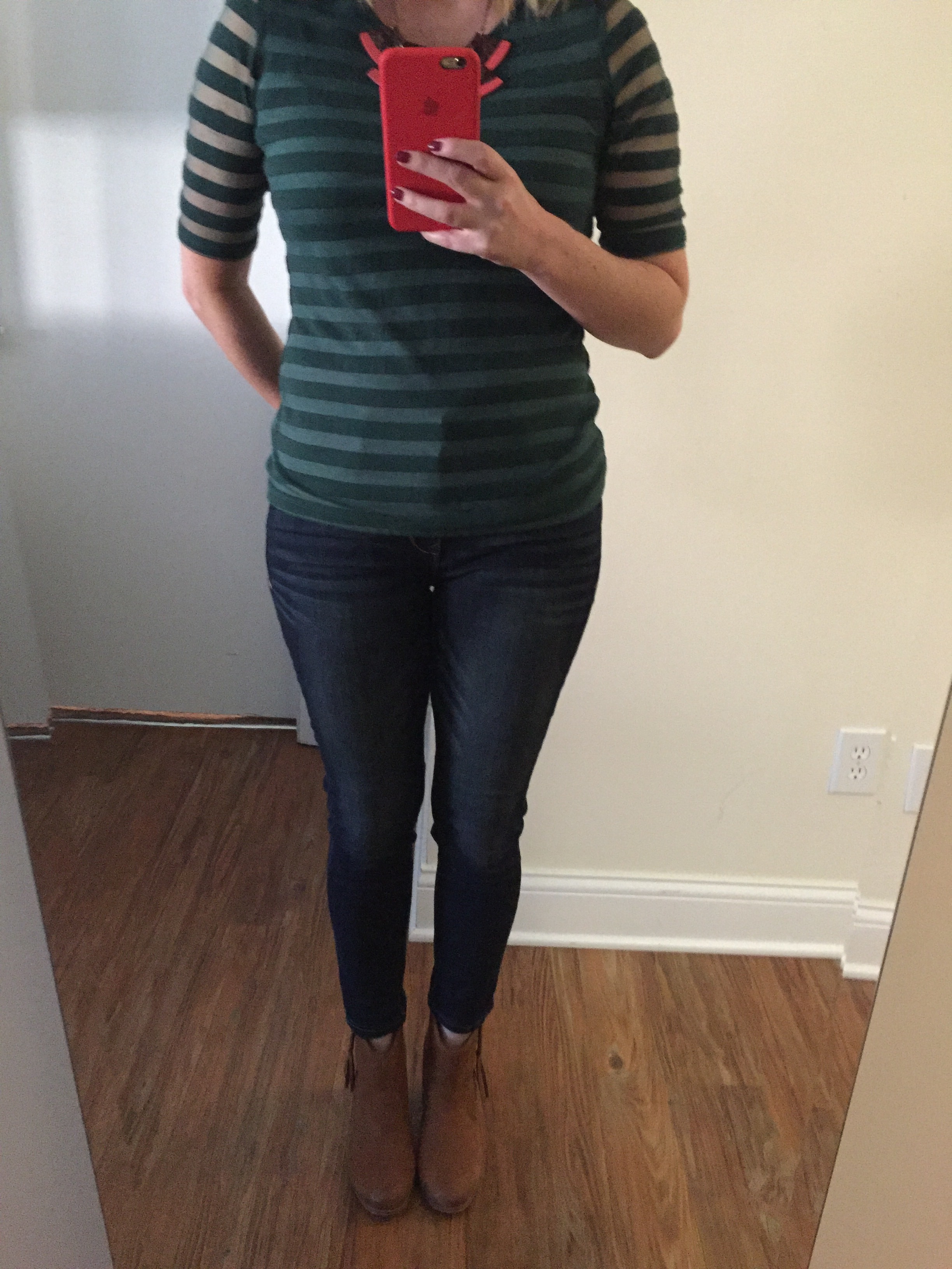 Top: Anthropologie, Jeans: Express, Dark Wash Mid Rise Supersoft Jean Legging , Boots: Aldo, Necklace: Anthropologie
