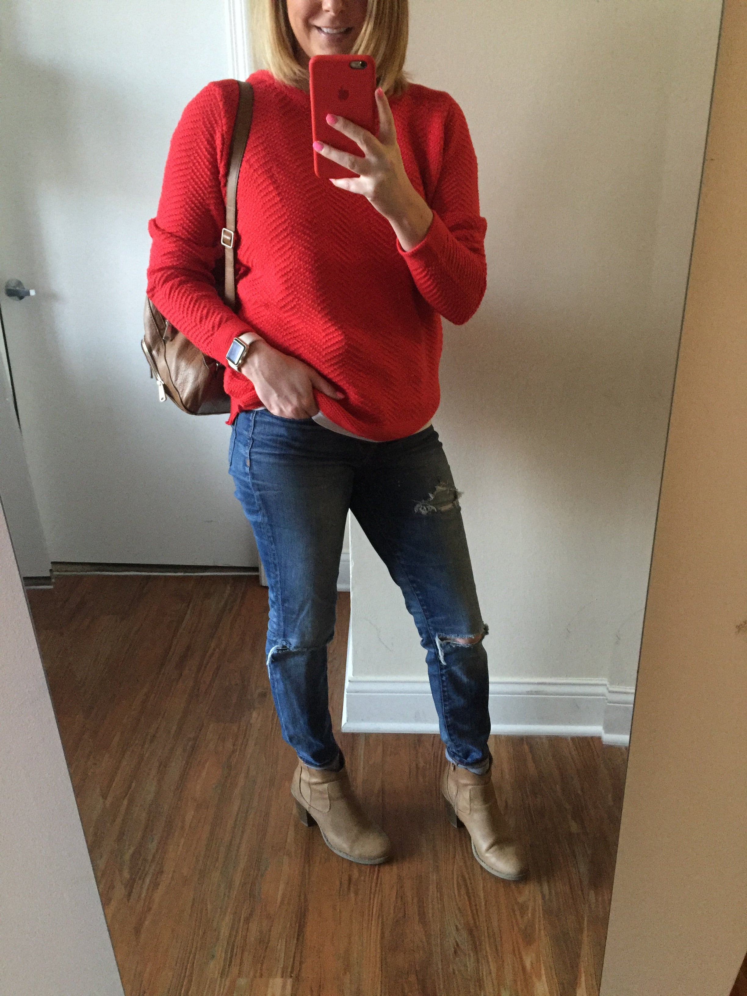 Sweater: Old Navy, Women's Textured Chevron-Stitch Sweater , Jeans: Madewell, High Riser Skinny , Booties: Old Navy, Backpack: Fossil, Watch: Apple, 38mm Gold Aluminum Case (with Antique White Sport Band)