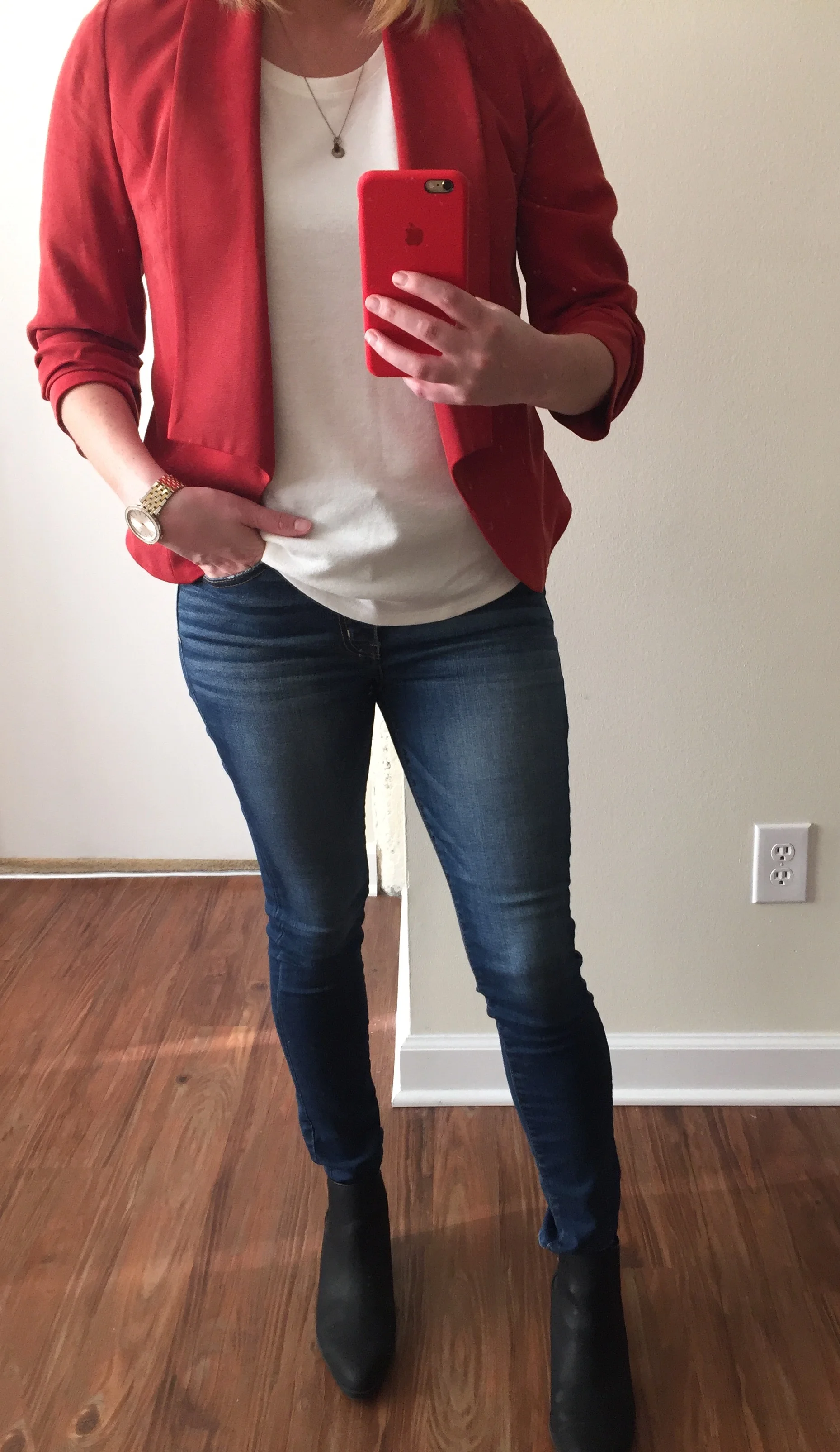 Blazer: Anthropologie, Cartonnier, T-Shirt: Loft, Fine Melange Tee , Jeans: American Eagle, Hi-Rise Jegging, Booties: Old Navy, Short Ankle Boots , Watch: Nordstom, Michael Kors Darci Round Bracelet Watch