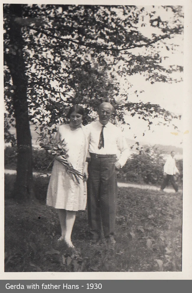 GScott_Family_35_to_42_011.jpg