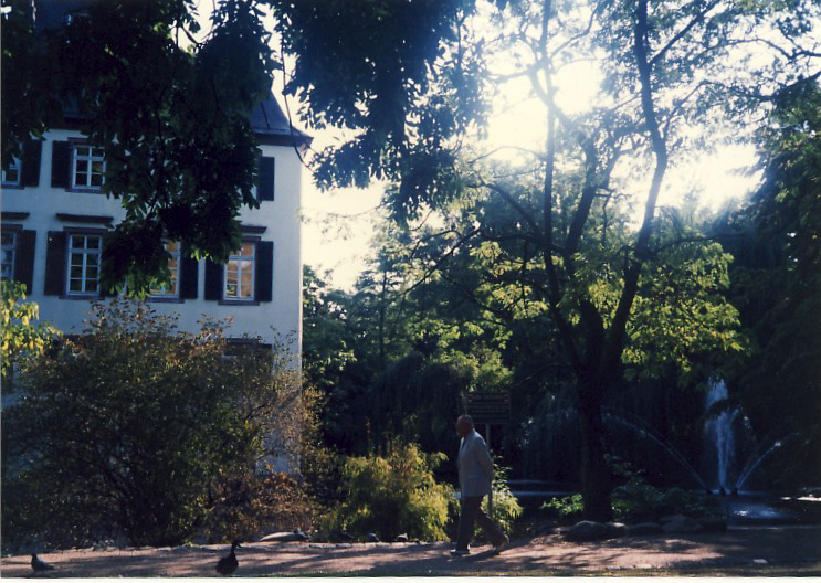 A70_Europe_1991_018.jpg