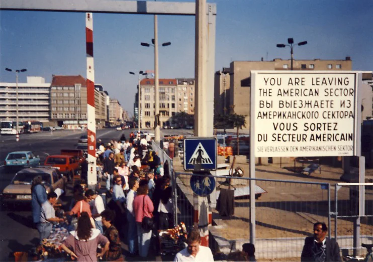 A70_Europe_1991_250.jpg