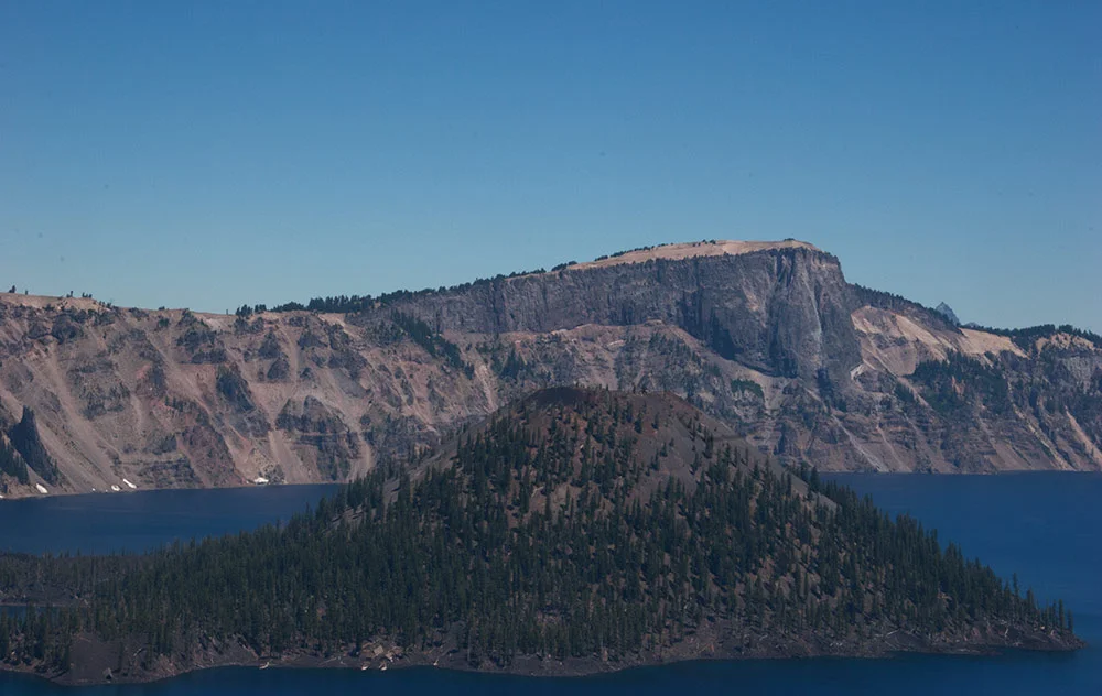 A80_Pacific_Coast_2006-Crater_Lake_C20_4396-030.jpg