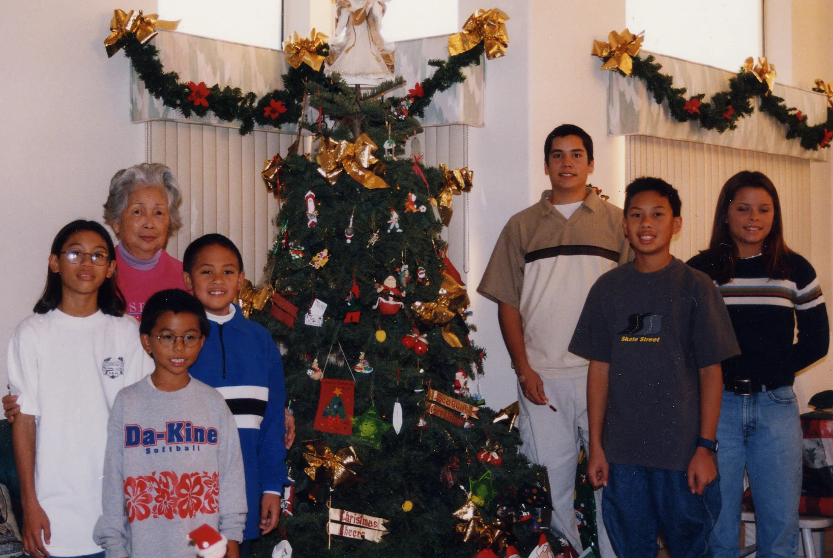 201 family pic Xmas 97.jpg