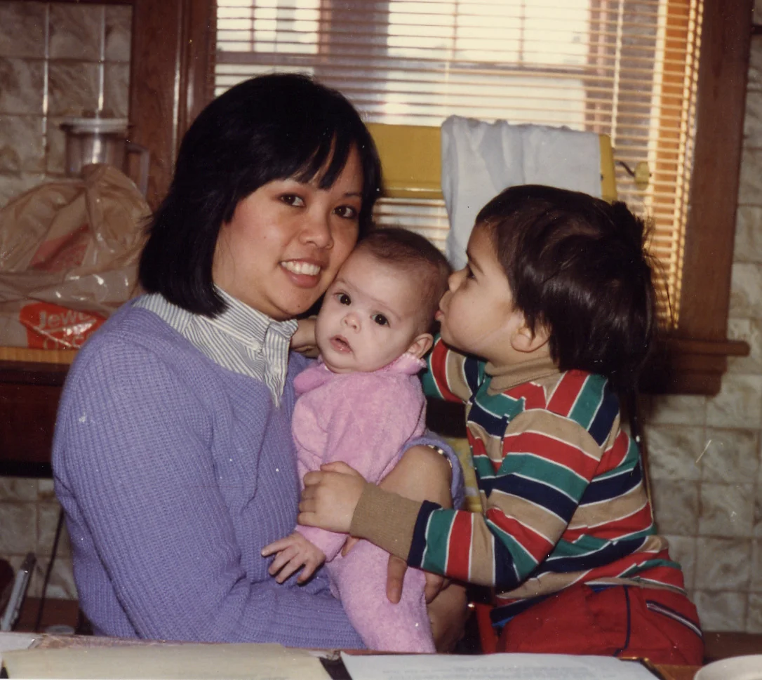 224 w Mom and Brandon 1984.jpg