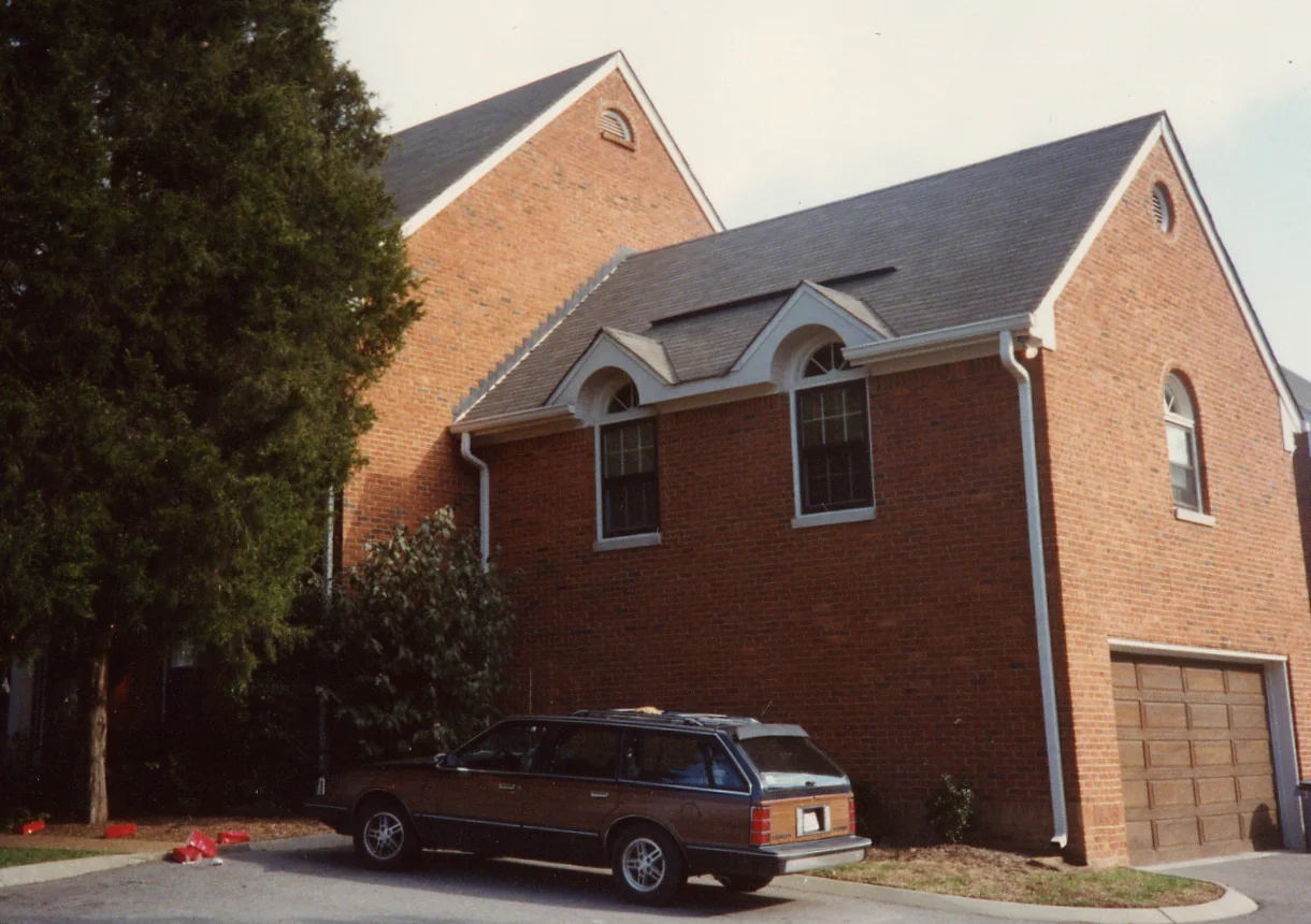 444 Chickering Woods house.jpg