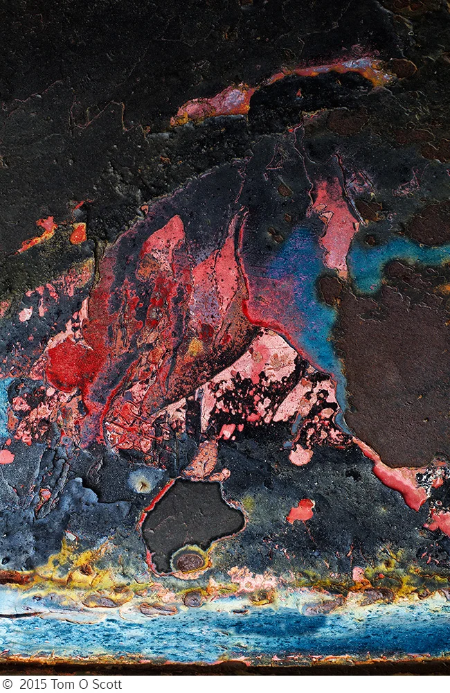 Volcano_by_the_Sea_C60_1742.jpg