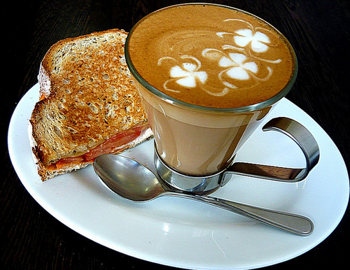 lucky-latte-art.png