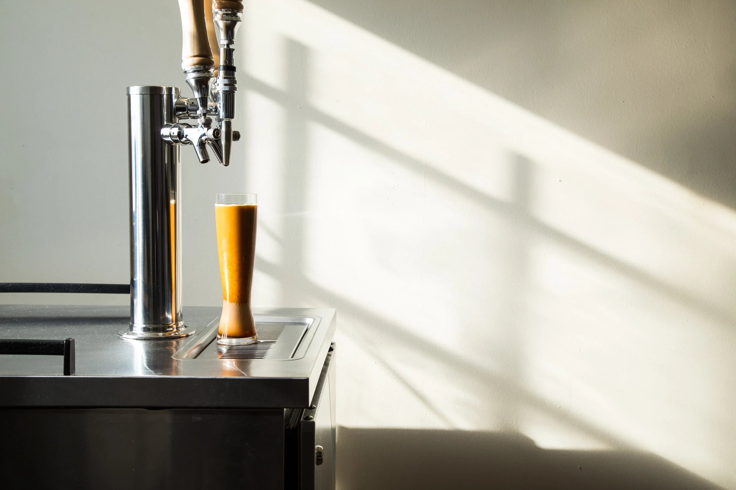 Joyride Coffee Joyride Nitro Keg Pour-848.jpg