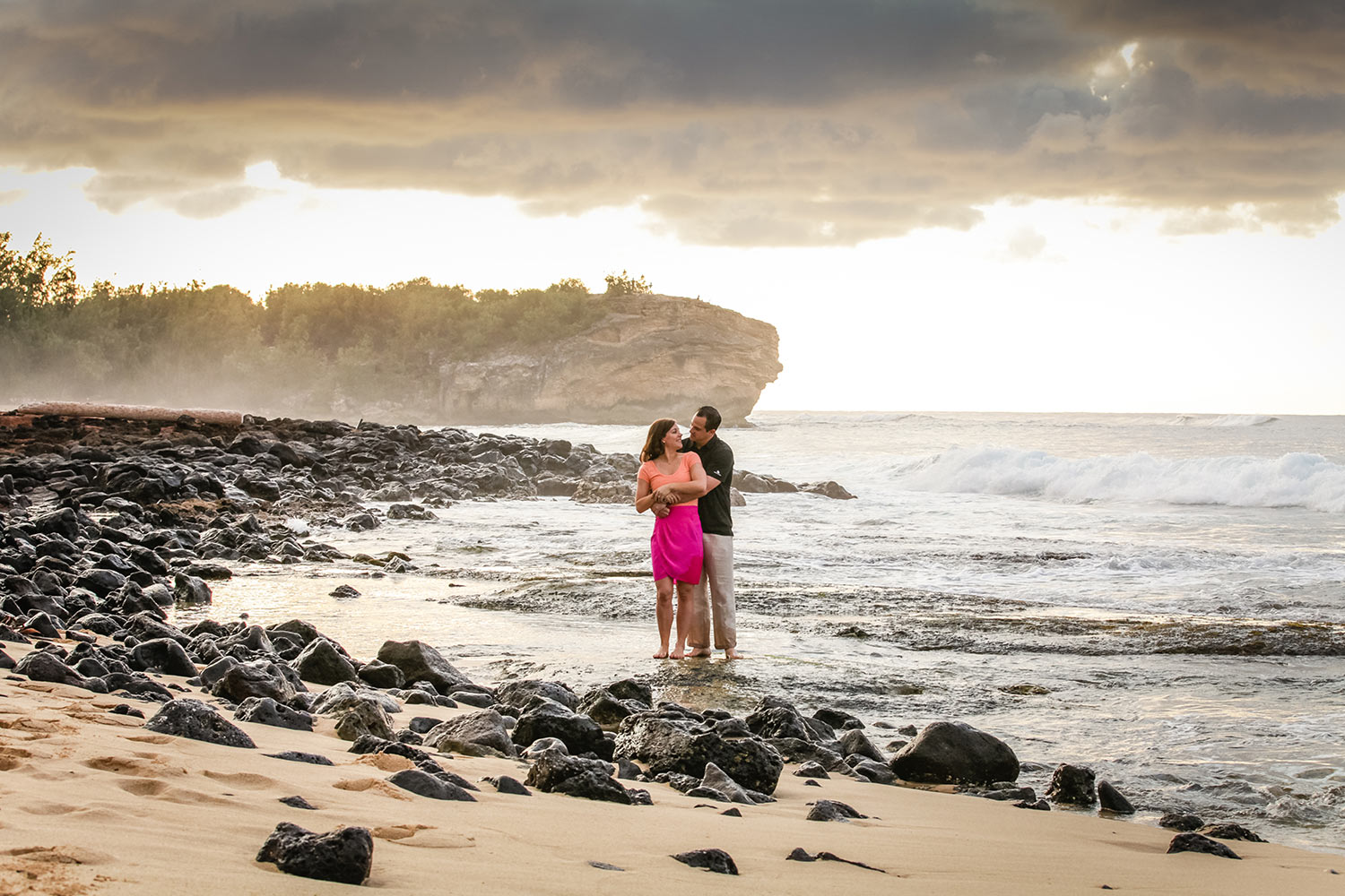 Couple photography Kaloa, Hawaii