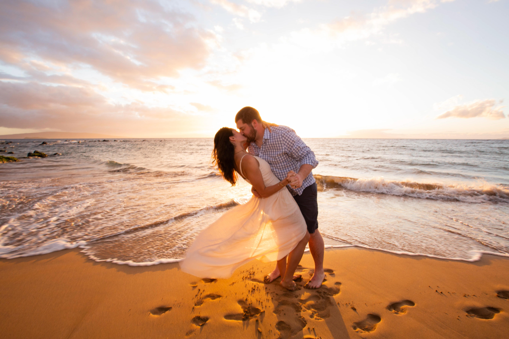 engagement photo - Pacific Dream Photography.png