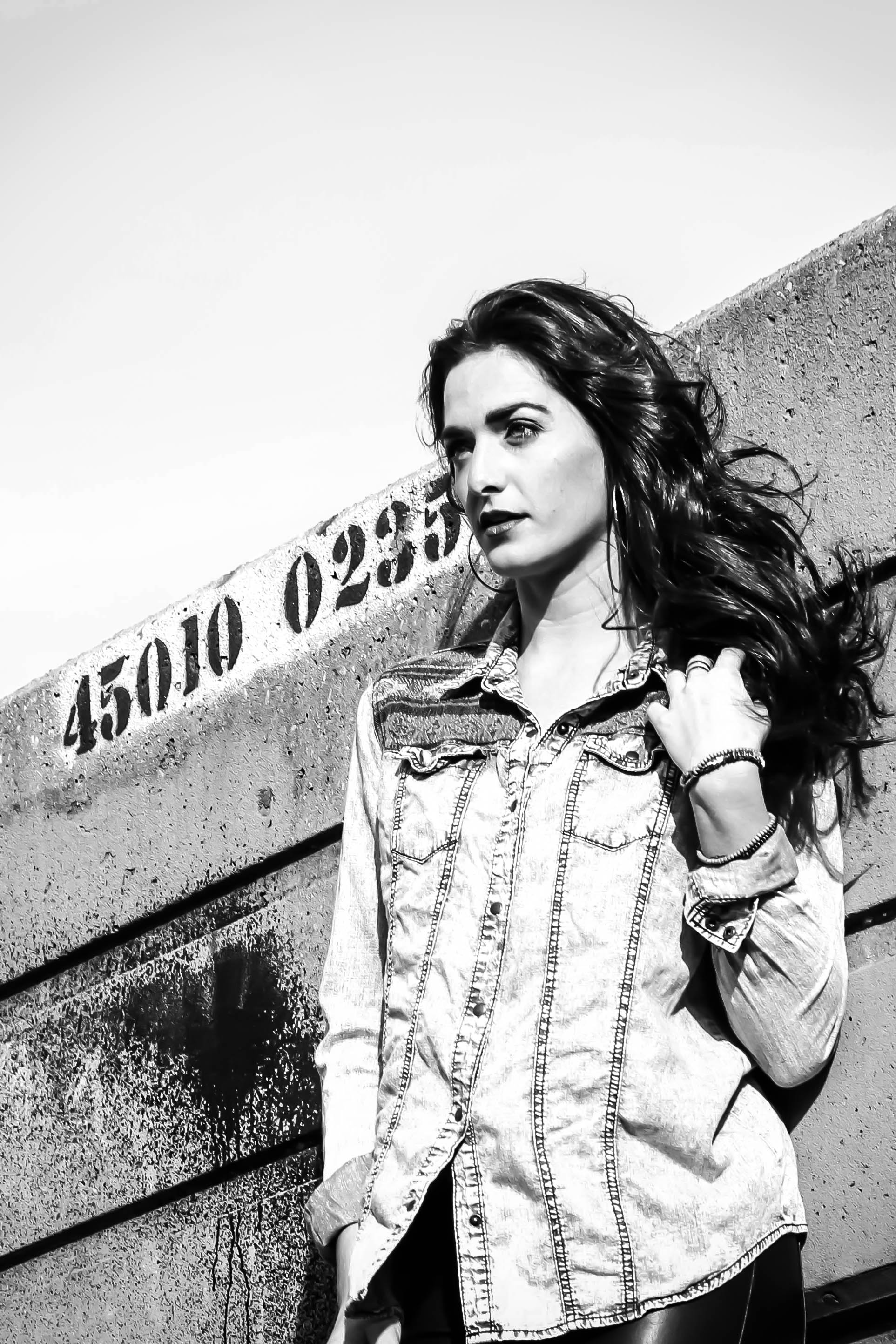 Photo by Jeff Roedel for model portfolio.