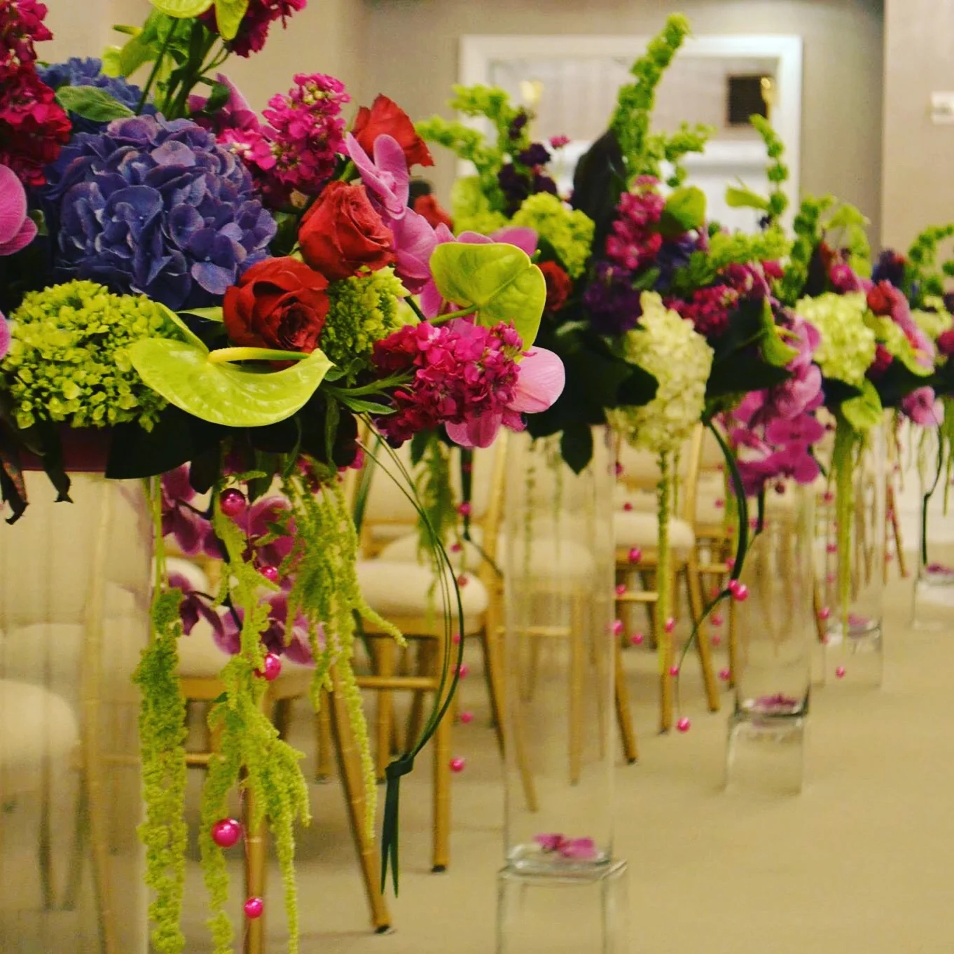 Aisle decoration