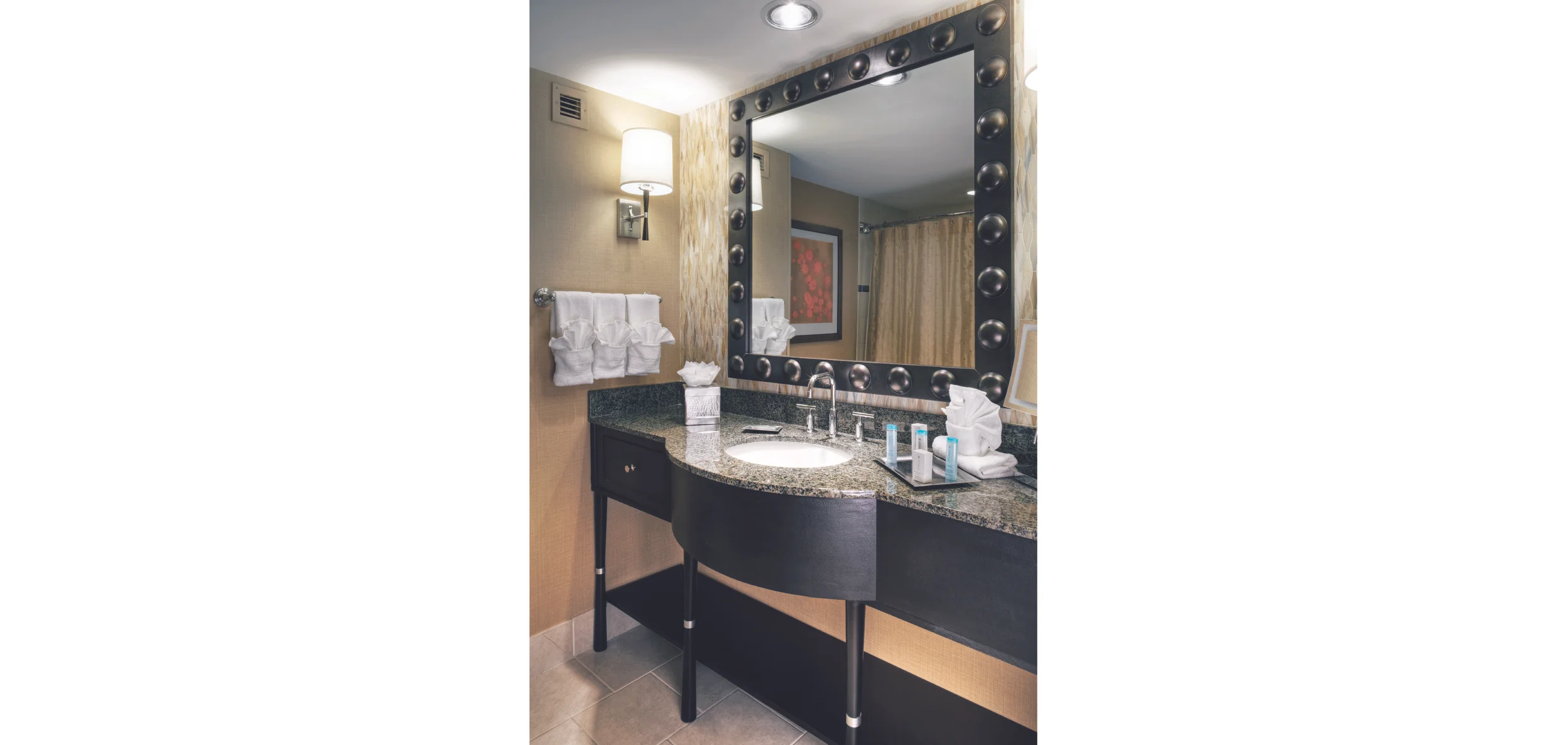 Guestroom Bathroom