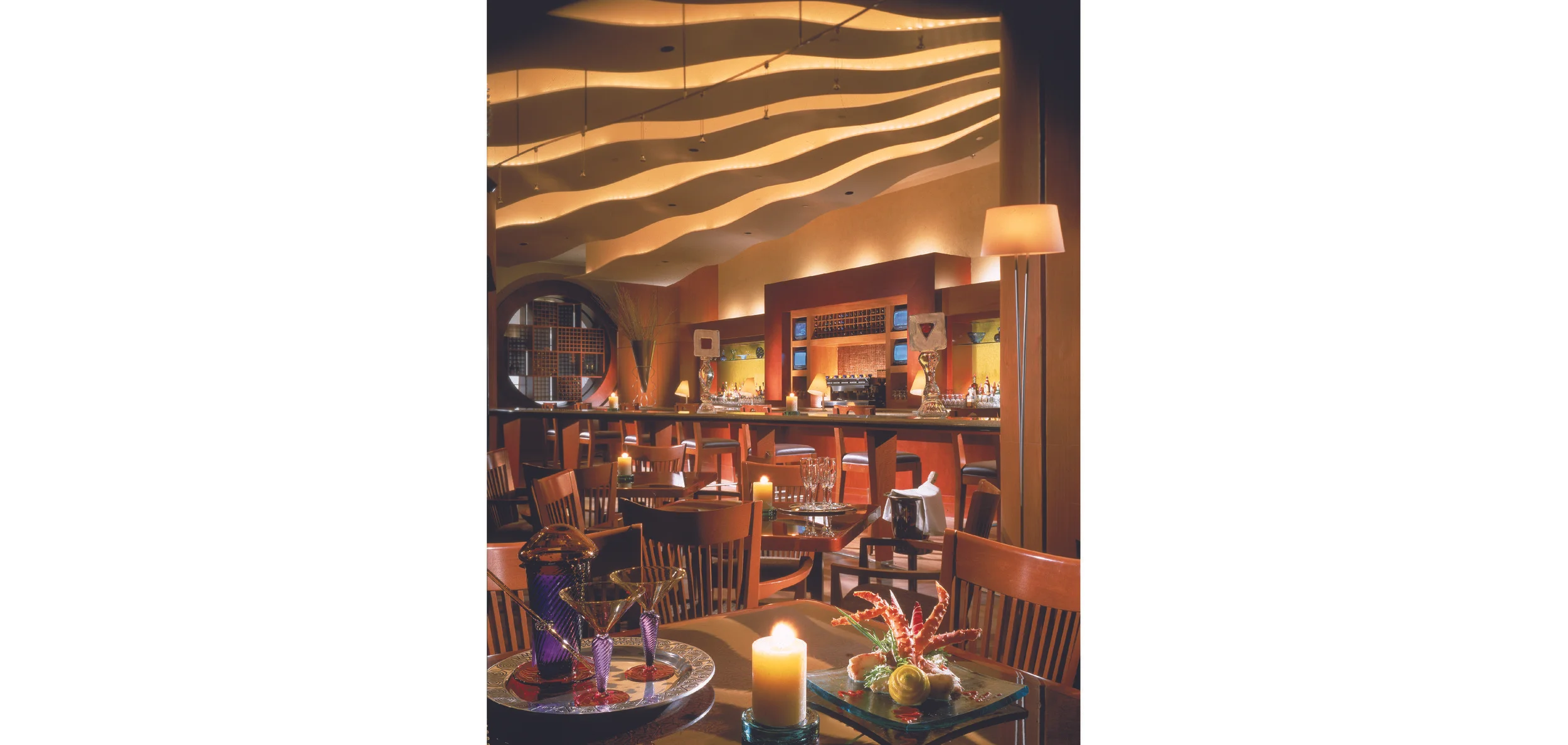 Latitudes Bar