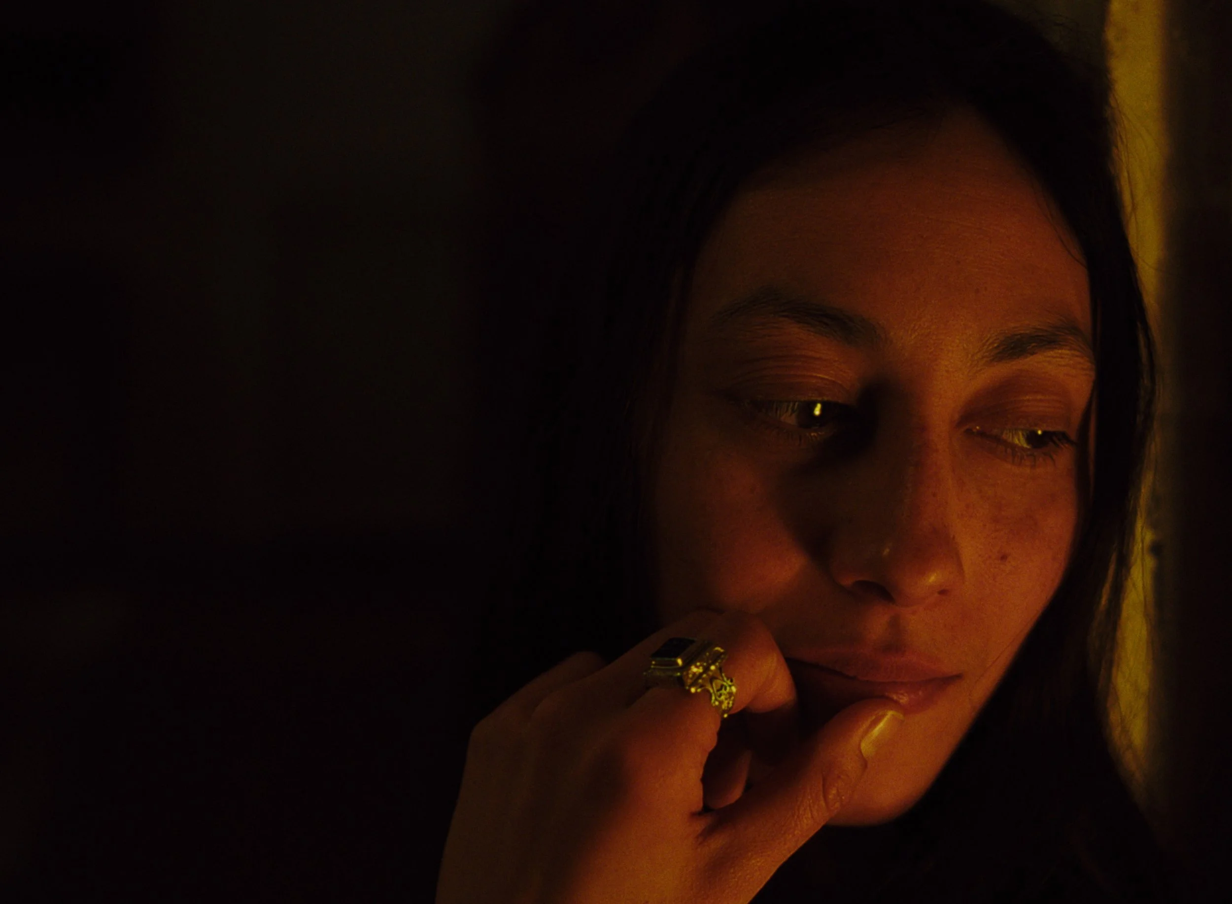 001 SUZI KONDI LETE25.00_03_25_12.Still012.jpg