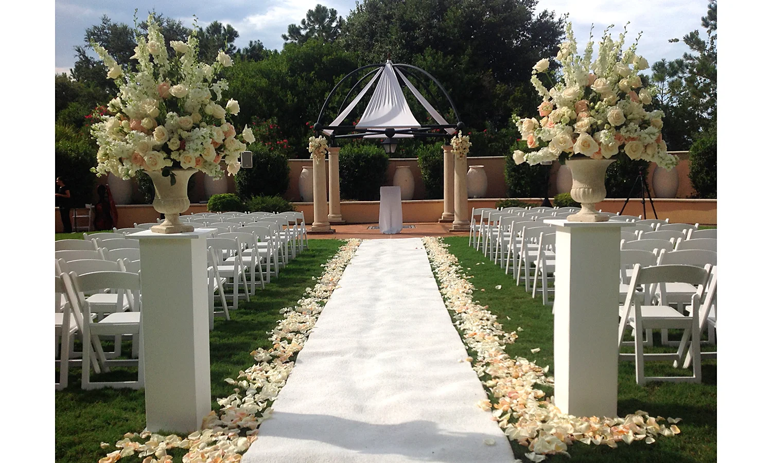 Wedding Ceremony: Portofino Bay Hotel | Wedding Planner: Just Mary!