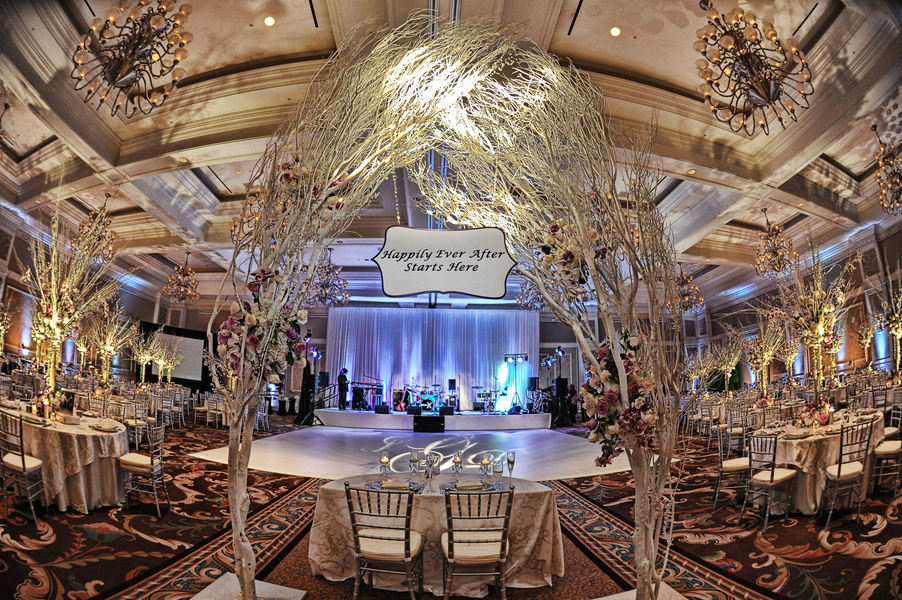  Wedding Photography: Damon Tucci | Wedding Reception: Waldorf Astoria Orlando | Wedding Planner: Wonderful Wedding 