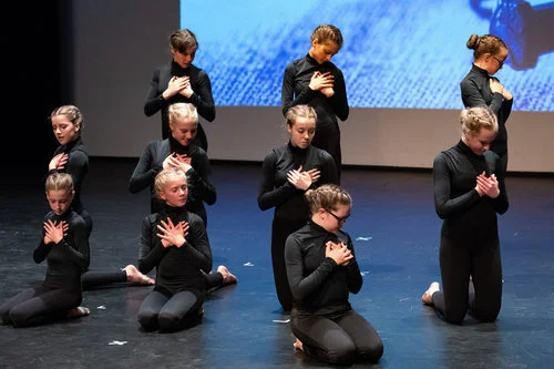 Reflection+Showcase+2018-344-2 musical theatre.jpg
