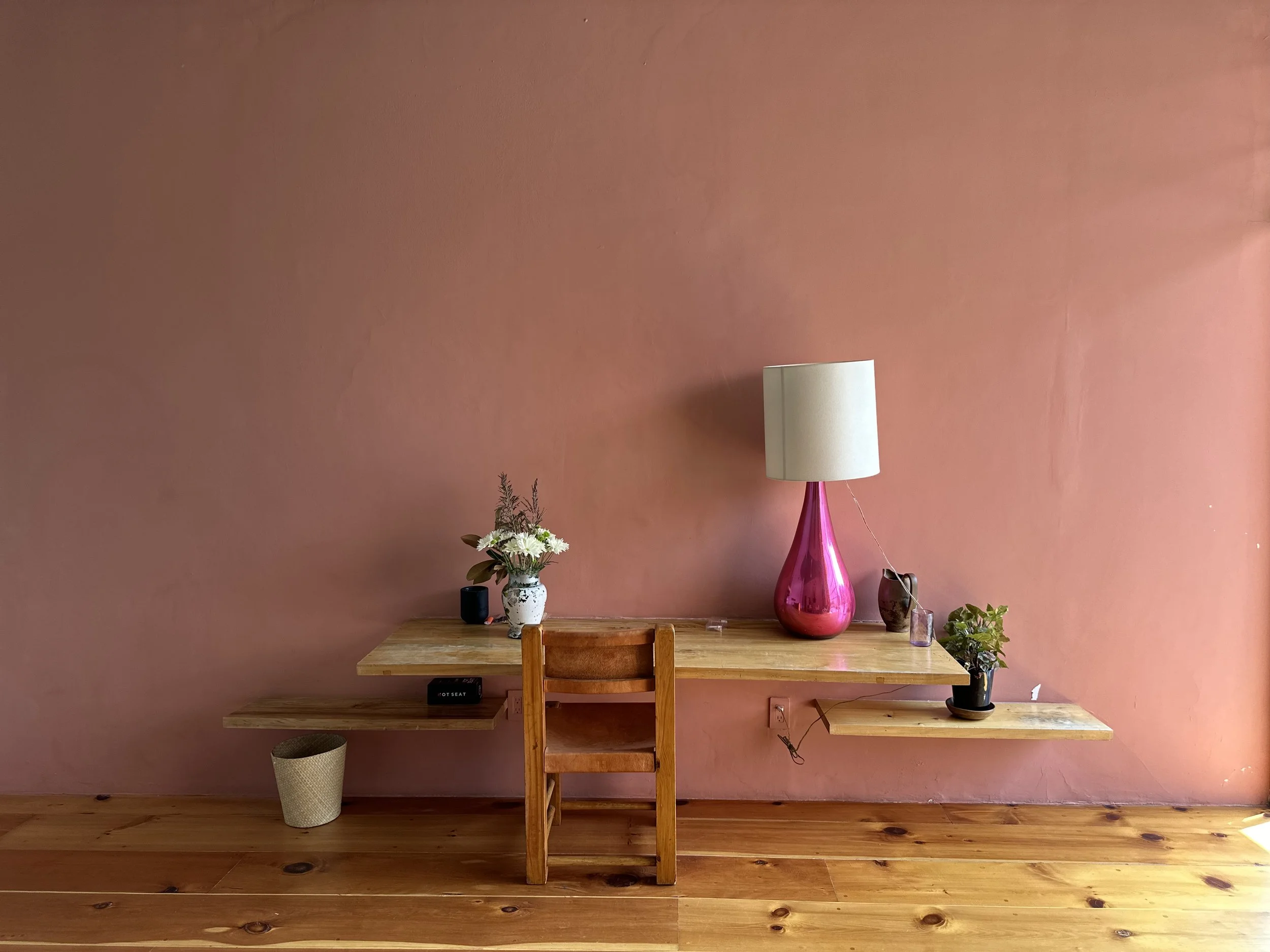 Prieto Desk Space