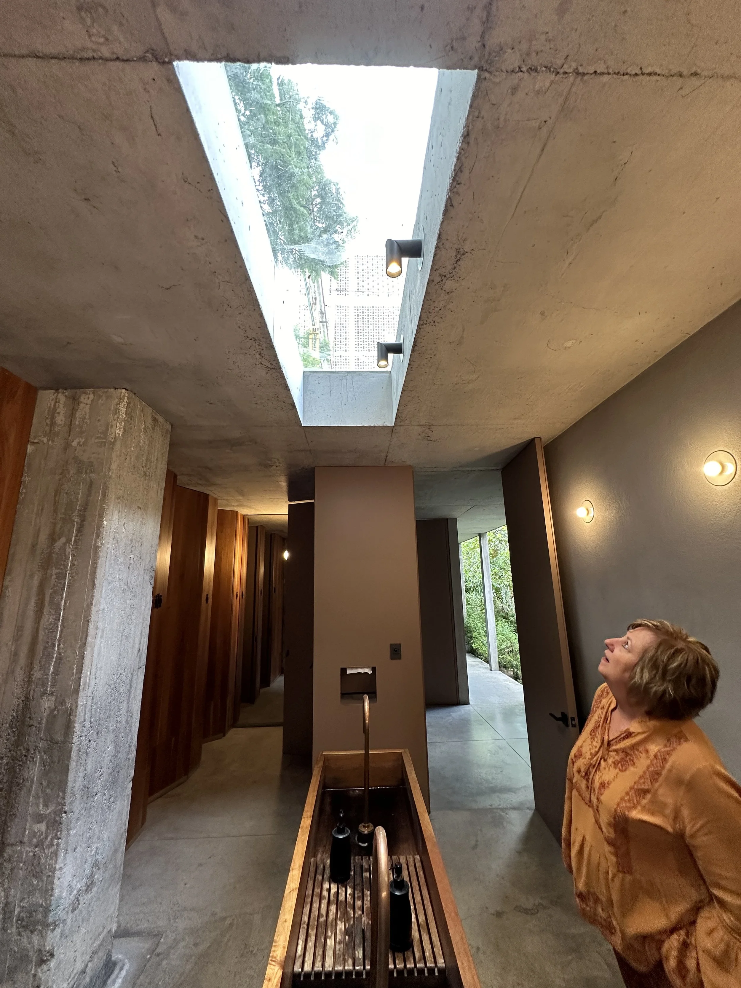 JSa Fabrica do Hielo Bathroom