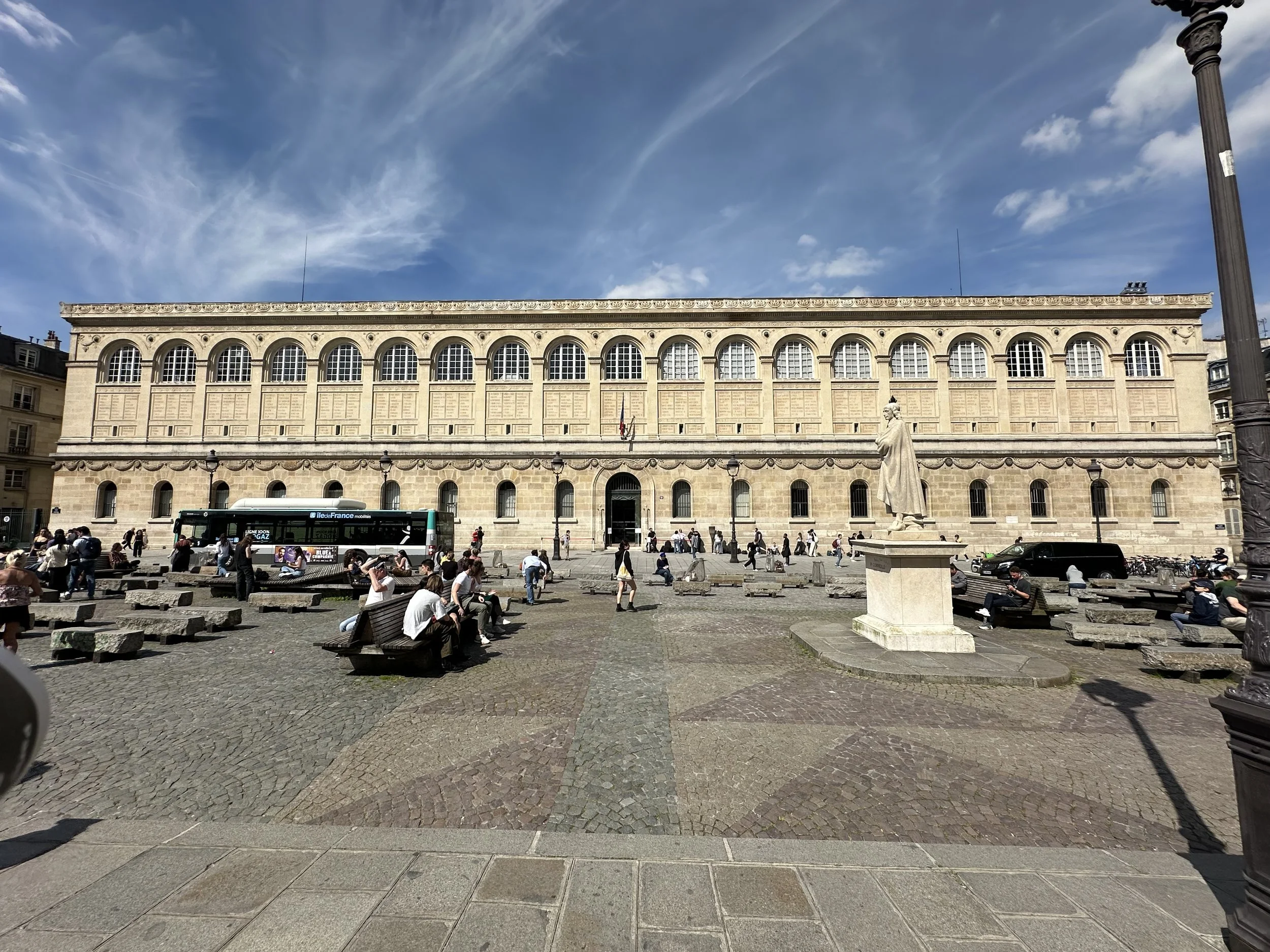 Biblioteque Ste. Genevieve Exterior Facade