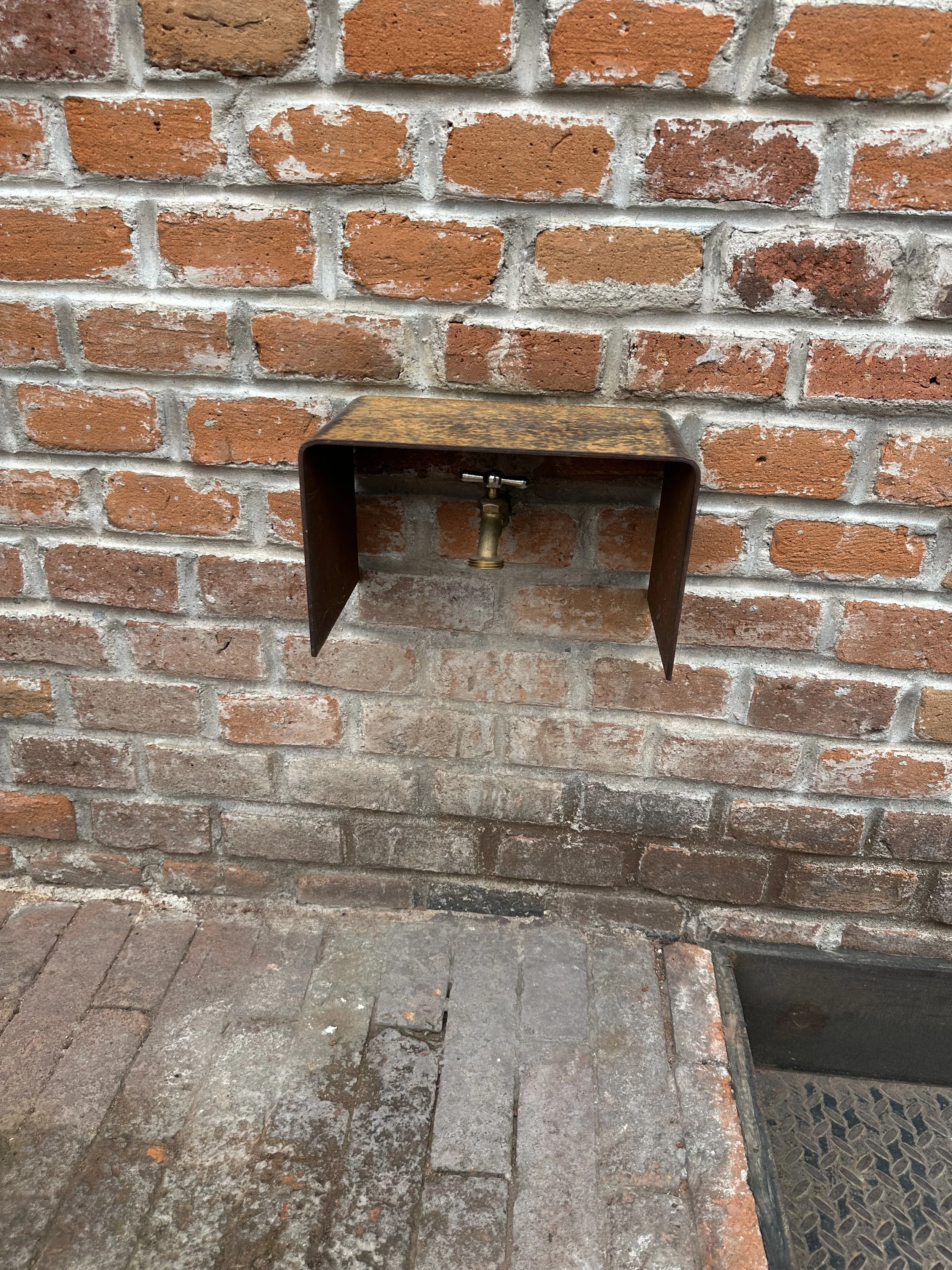 Casa Wabi Sabino Faucet in Brick