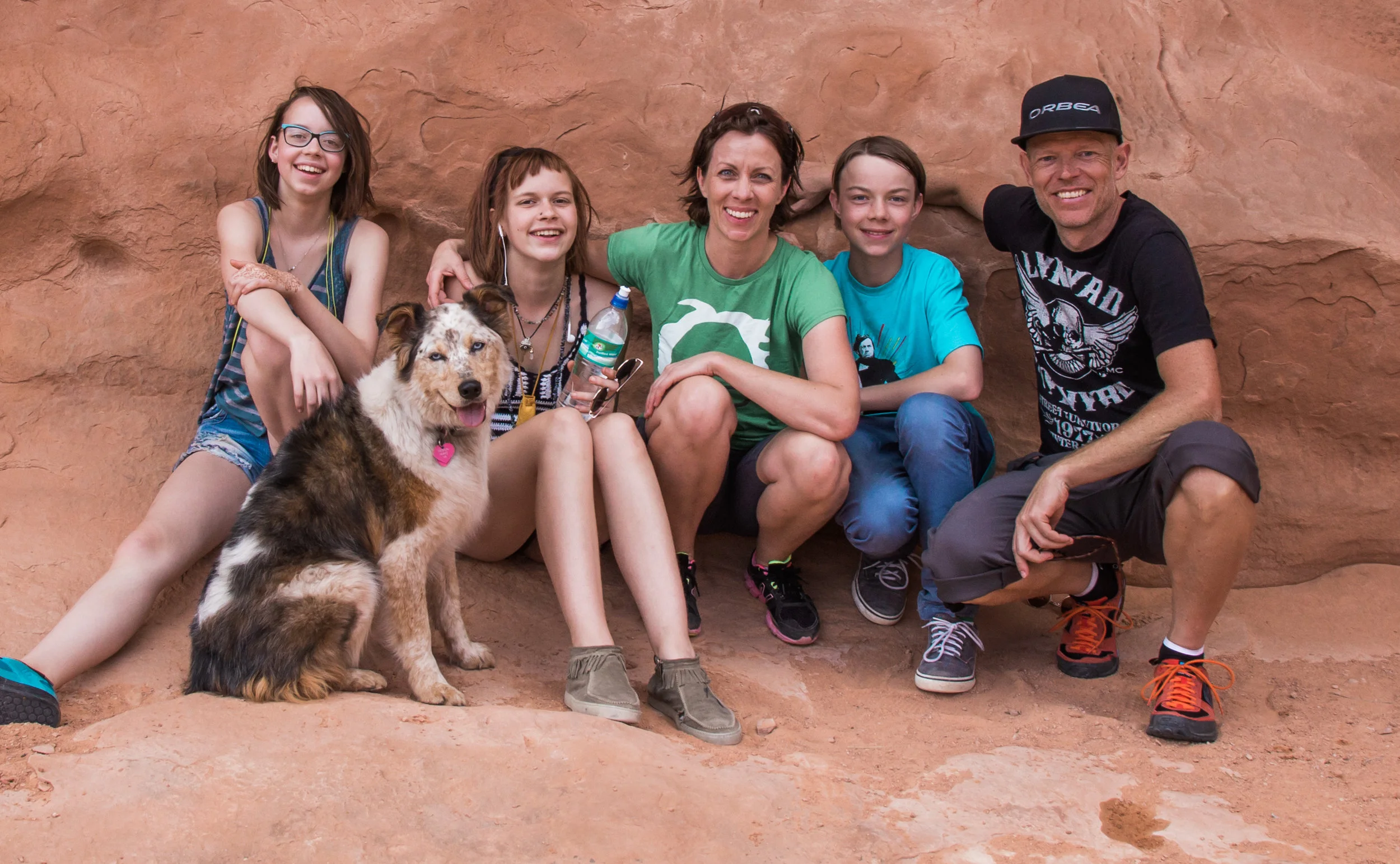 Brooke in the middle with her boyfriend Jordan (r) and three of her kids