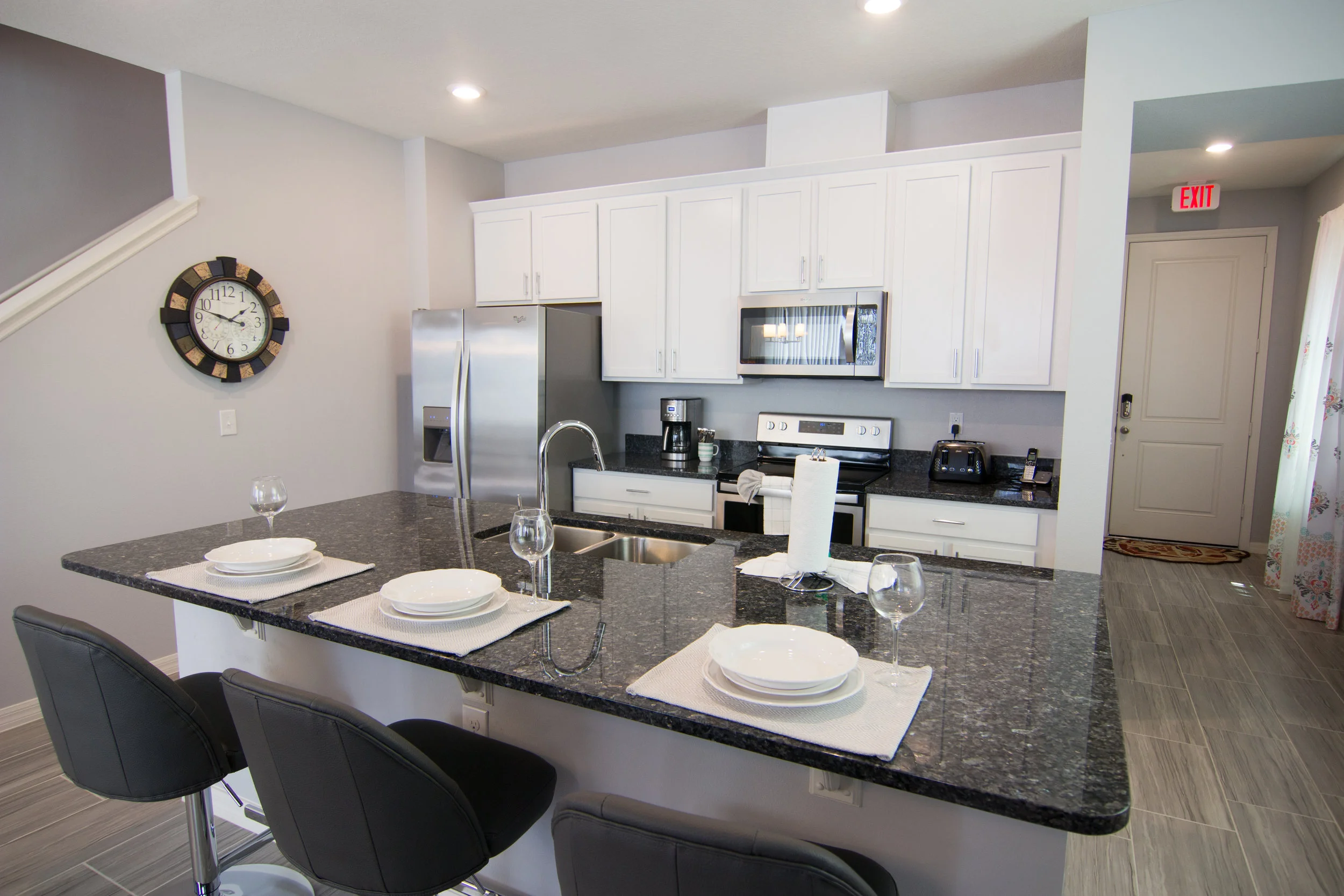 Brand-New House, located minutes from Disney !
