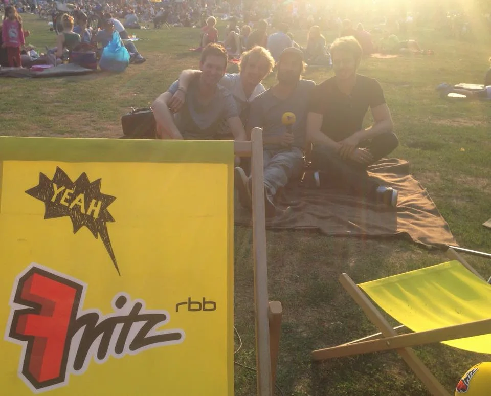 Für Flüchtlinge und gegen Rechts - mygrade.net und Motus auf der Thaiwiese