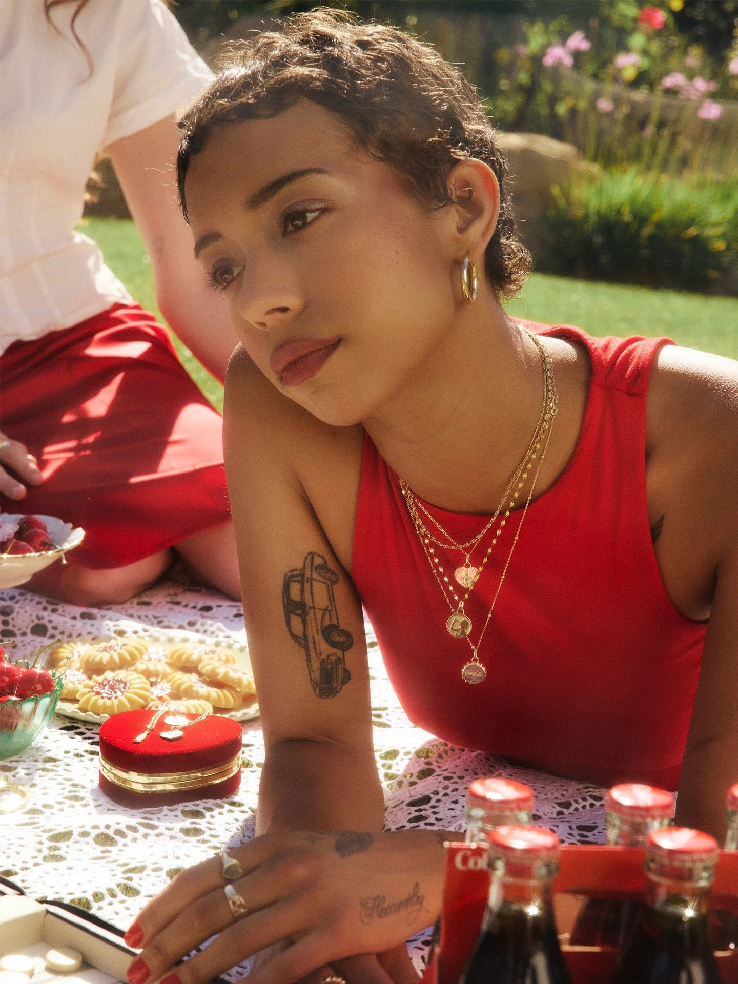 @yeahitsjewelry x @cocacola!!! Beyond excited to be part of this collaboration campaign. Along with the campaign being released today, everything is available on @yeahitsjewelry&rsquo;s site. You Diet Coke people know.

As always, it couldn&rsquo;t b
