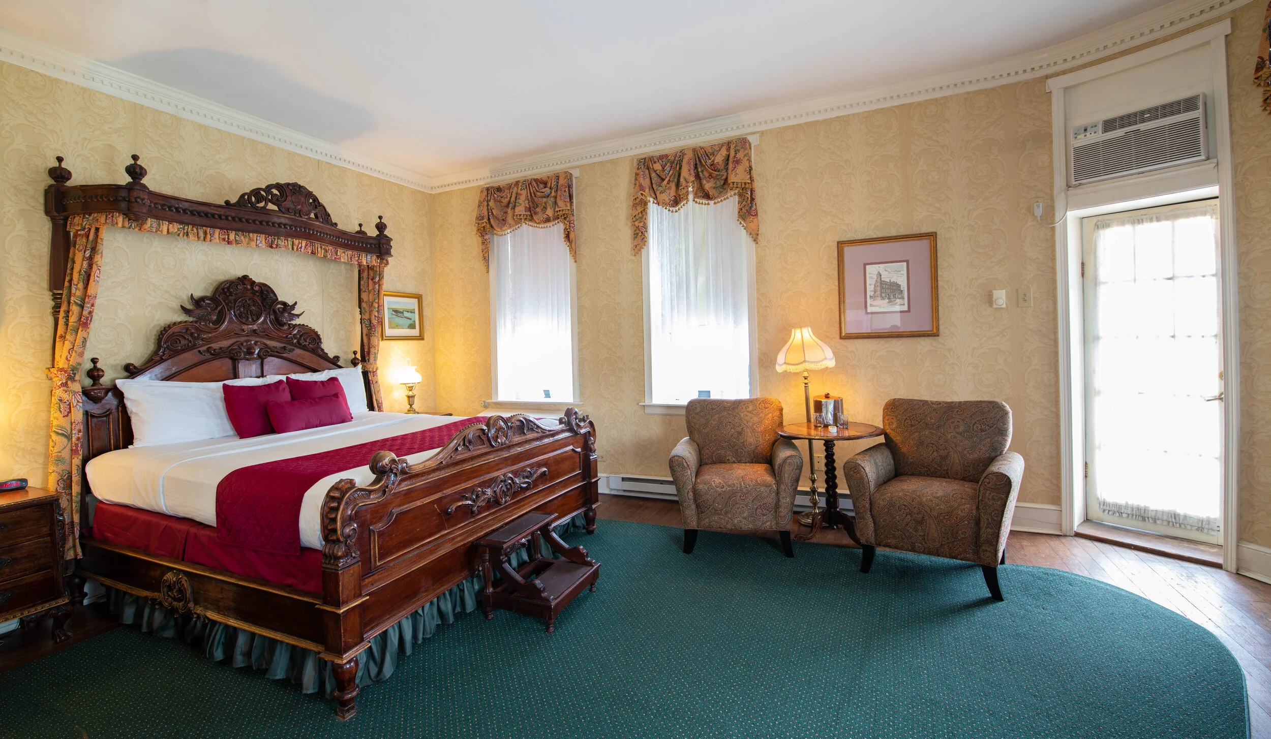 RV King Parlor with Balcony Room 304 - 2.jpg