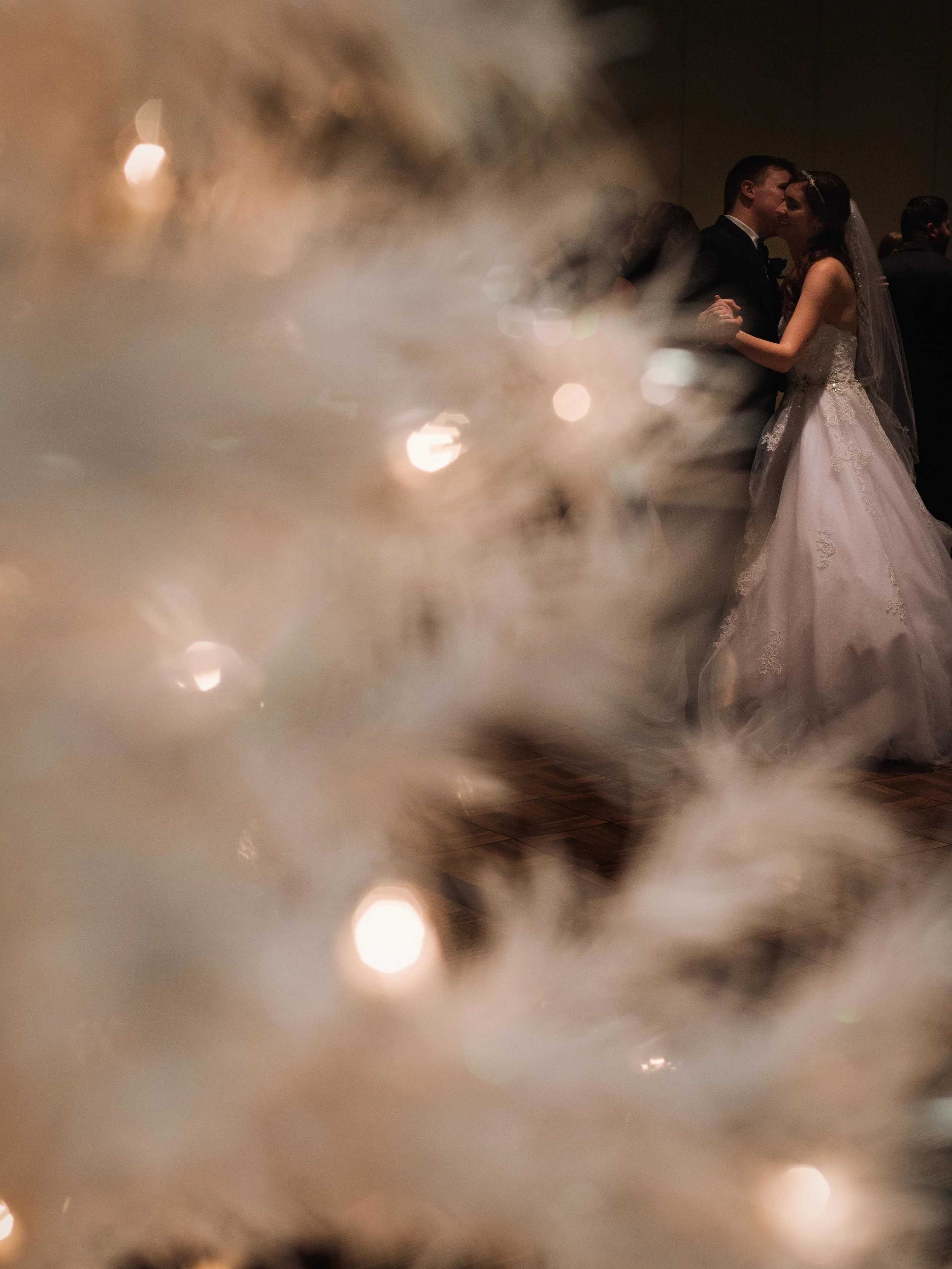 Jim&NikkiPhotography_AlbertaWeddingPhotographer33.jpg