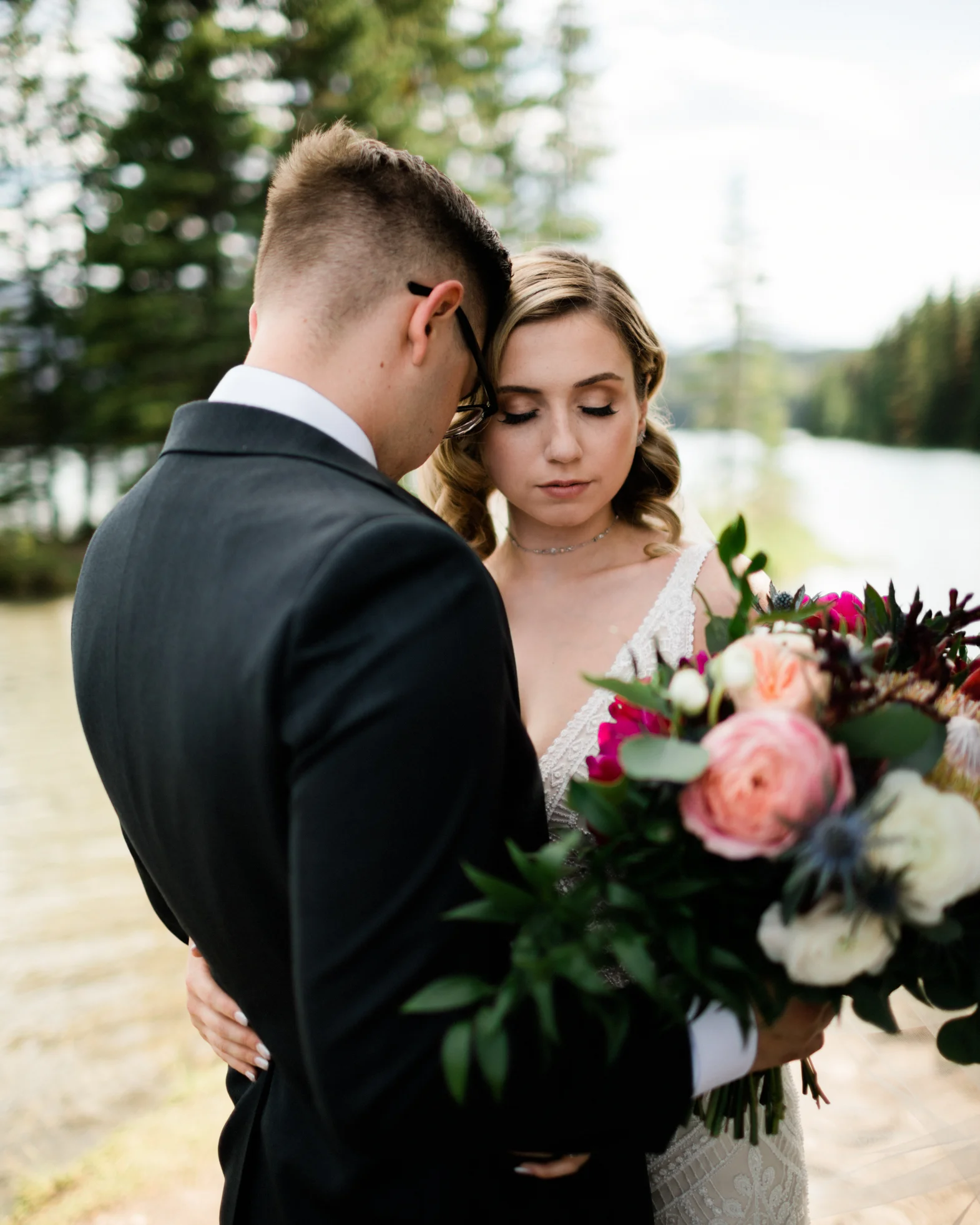 RimRockBanffWeddingPhotographer14.jpg
