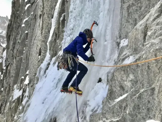 Women's Ice Gear Maintenance with Carly Casternovia