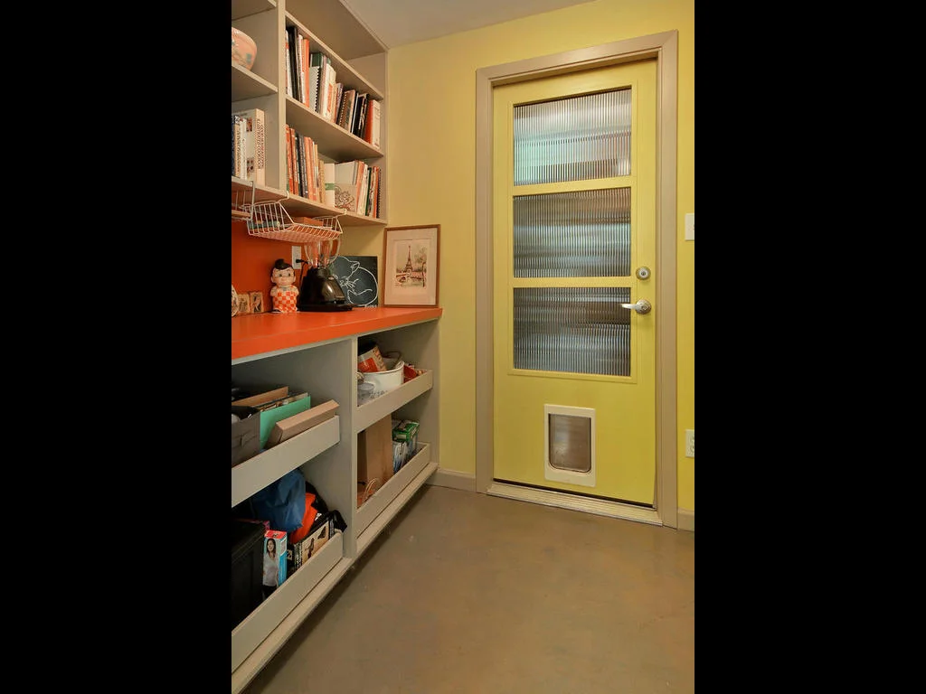 2304 Fair Oaks Dr-MLS_Size-026-Utility 05-1024x768-72dpi.jpg
