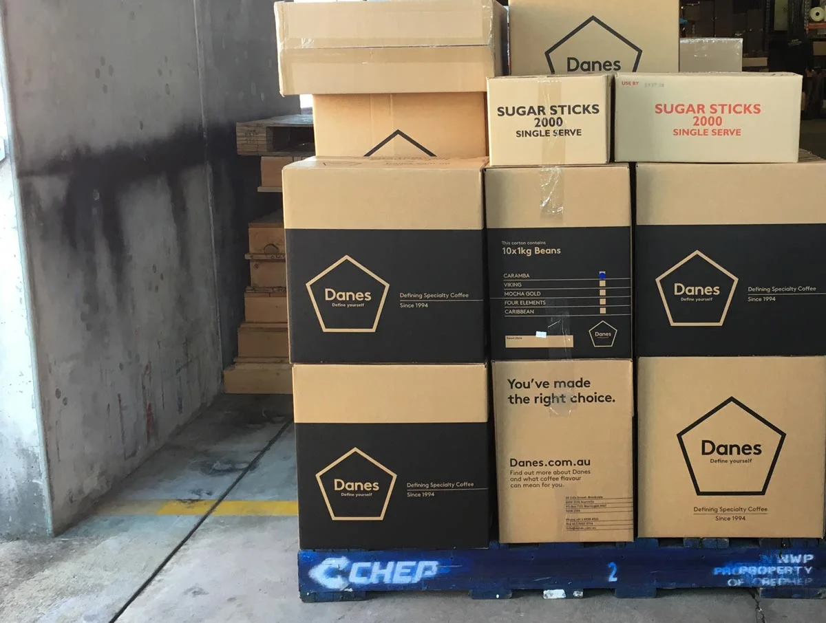 Danes_ShippingBoxes_Pallet_01.jpg