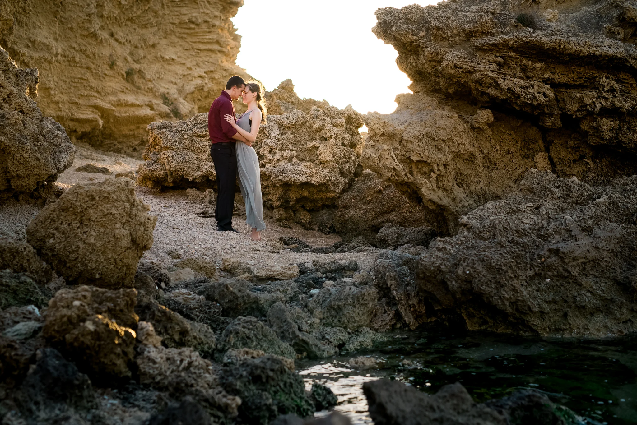 Cliffside-beach-engagement-session-hadera-israel-kate-giryes-photography-9289.jpg